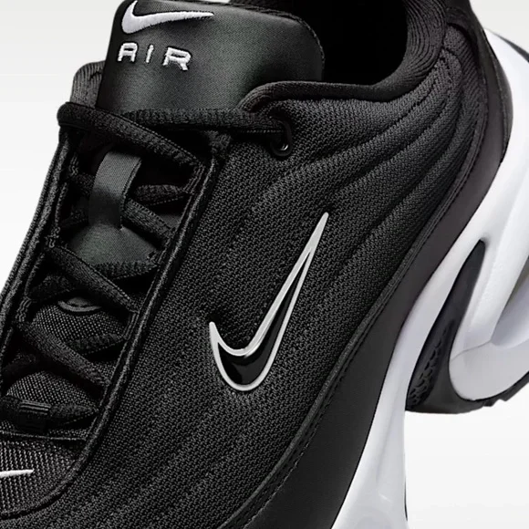 Nike Air Black and White Athletic Shoes HF3053-001 - Picture 5 of 8